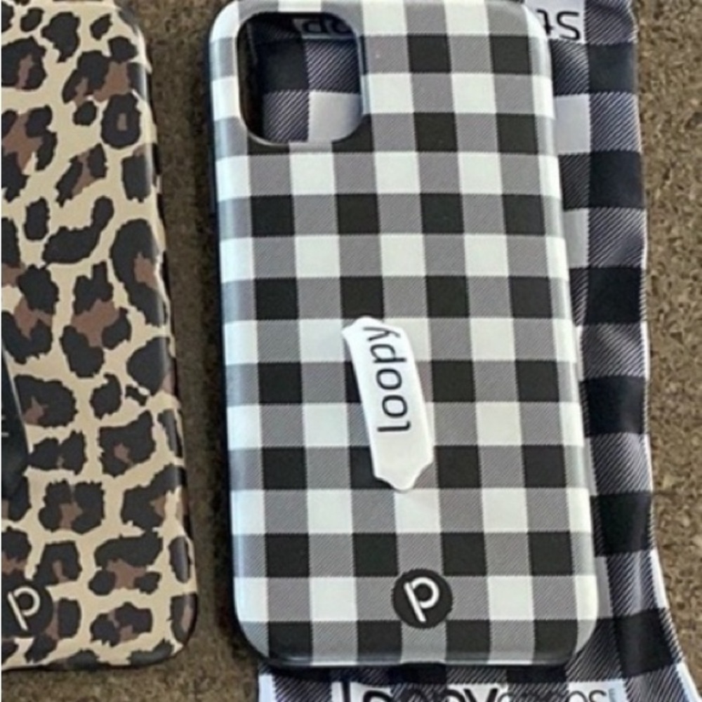 iPhone 11 loopy case